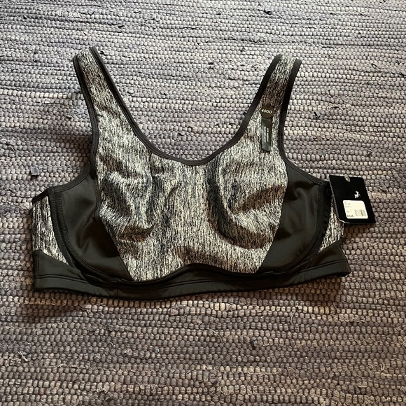 Pennington’s NWT Activezone Sports Bra Black 40DD/40E - Picture 1 of 10